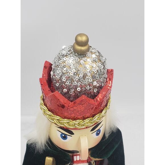 Nutcracker Set of 3 King With Cape, Drummer, Jeweled and Bedazzled Nutcrackers - Picture 12 of 15